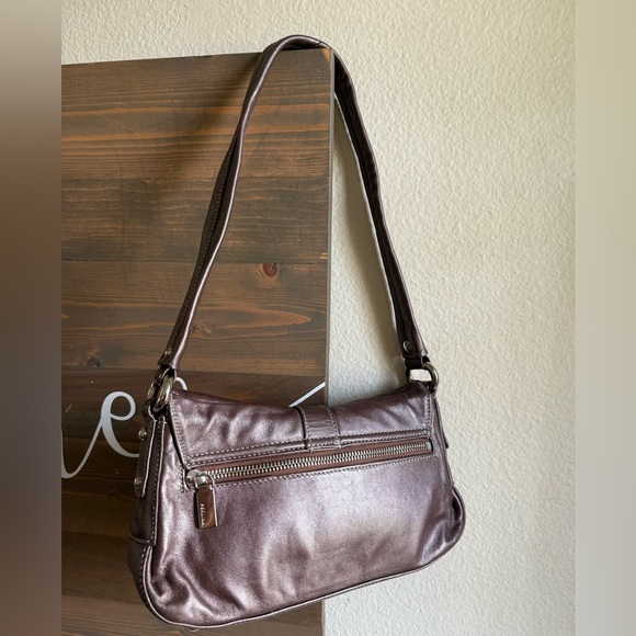 PERLINA Shoulder Bag - Picture 4 of 10